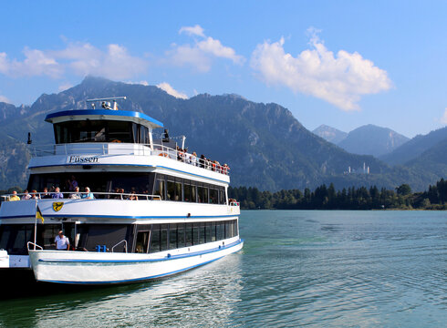 Zur Website der Forggensee-Schifffahrt Rundfahtschiff MS Füssen auf dem Forggensee