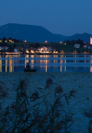 Veranstaltungsbild: Laternenwanderung um den Hopfensee